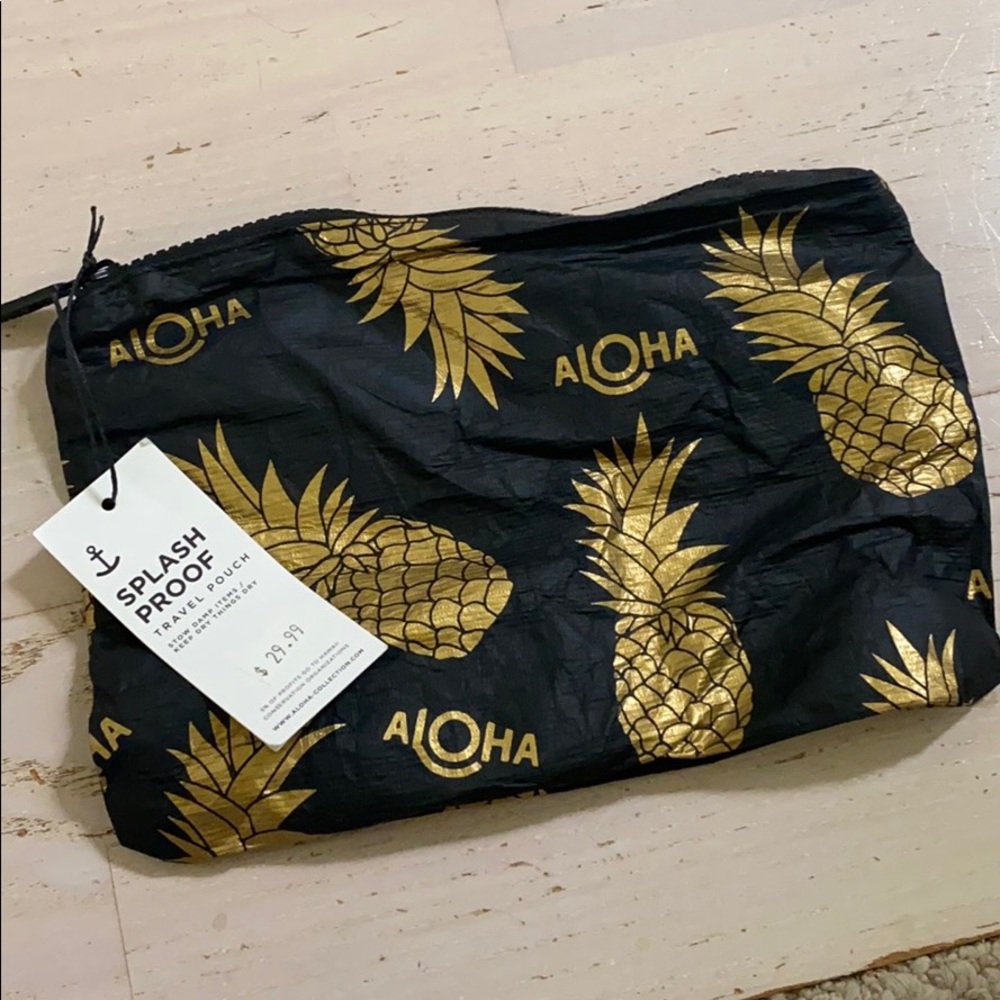 Aloha Collection | Gold Pineapple